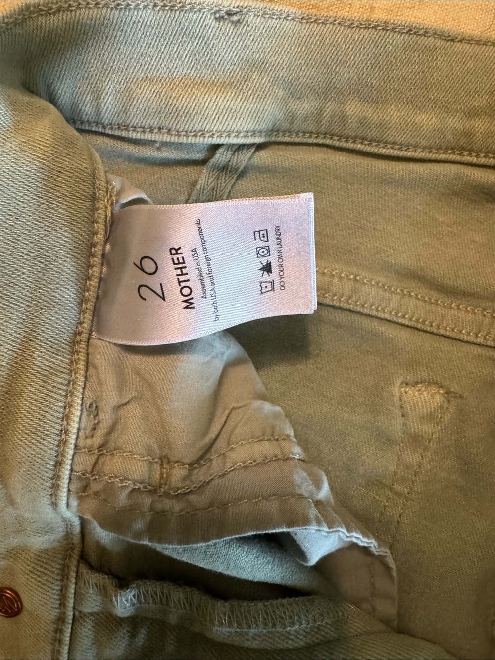 MOTHER Light Sage Flare Jeans - Picture 5 of 5